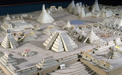 Tikal modell